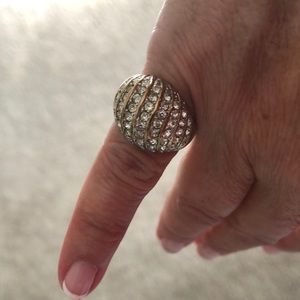 Pretty faux diamond ring 💍